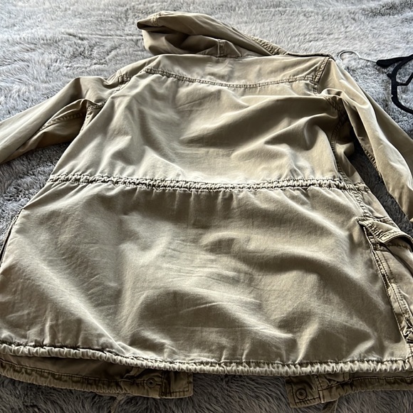 Talula Aritzia military style jacket. Perfect for fall in excellent condition! - Picture 5 of 5